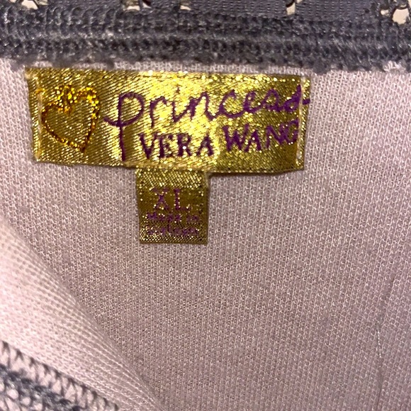 Princess Vera Wang Sweater, Gray Lace Color Block on Top & Cream/White body, XL - Picture 2 of 3